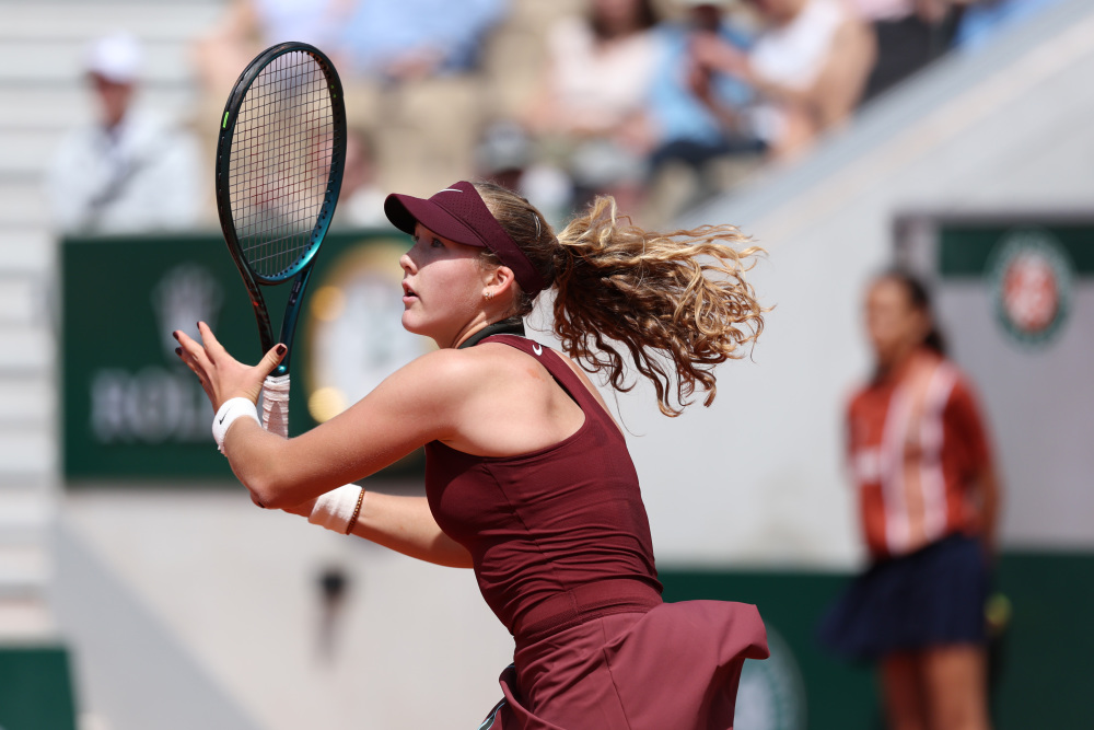 赛季初被伯 赛季初被伯