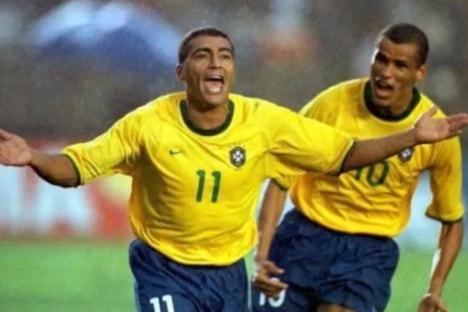 A席夏窗拒 A席夏窗拒