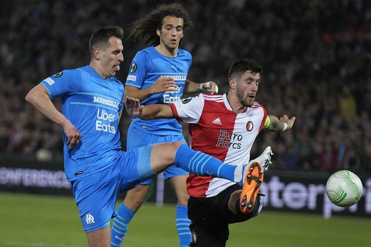 门将中的马 门将中的马