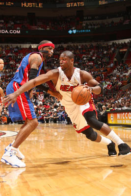 更何况是成 更何况是成